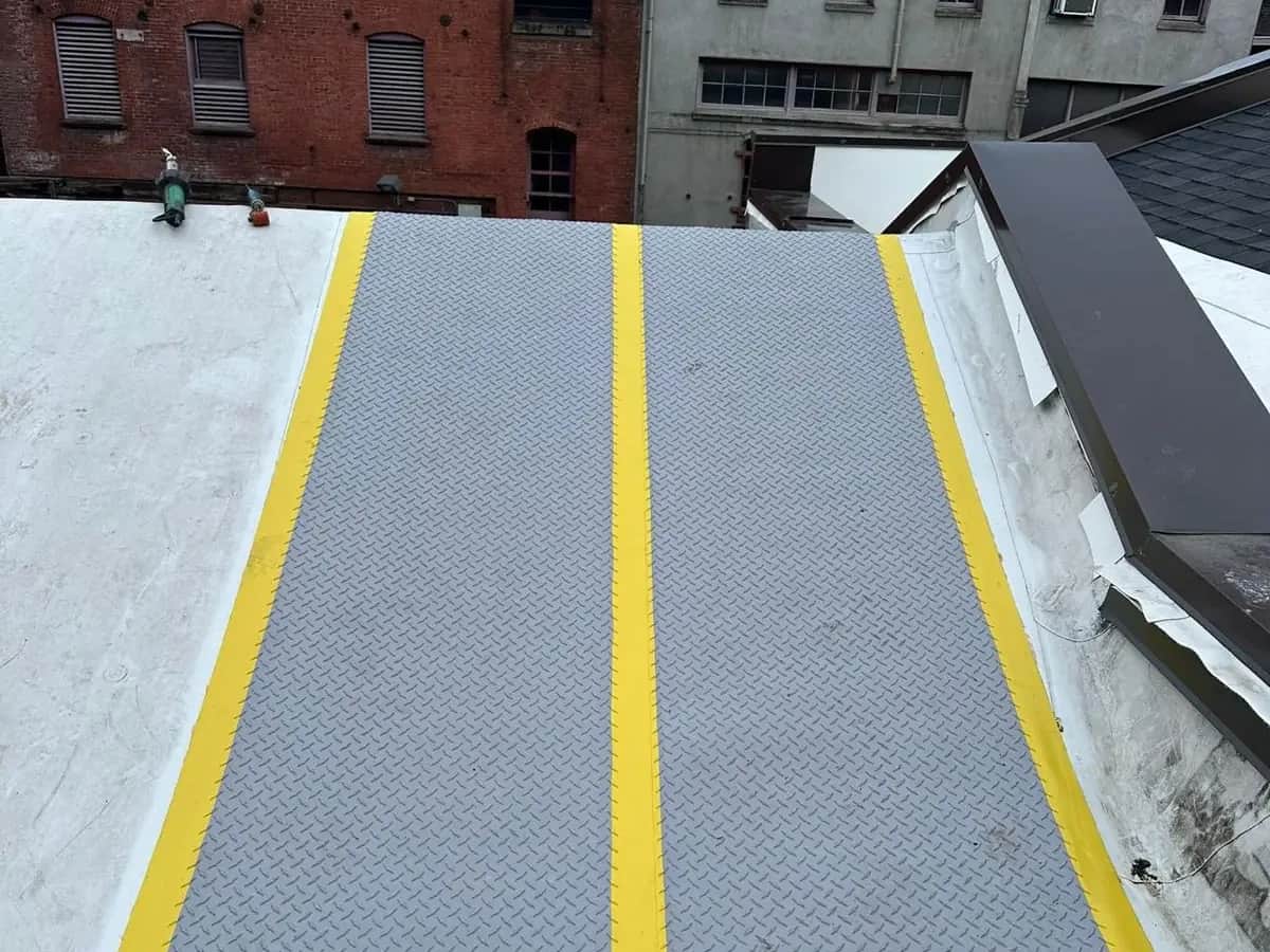 Replaced architectural shingle roof after storm damage — Green O Construction